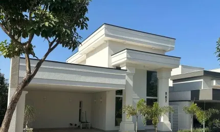 Casa Exclusiva: 3 Suítes, Espaço Gourmet e Sistema Fotovoltaico no Cyrela