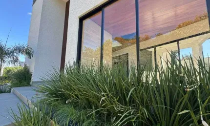 Casa Espaçosa com 4 Suítes e Piscina Privativa no Cyrela Landscape Esplanada