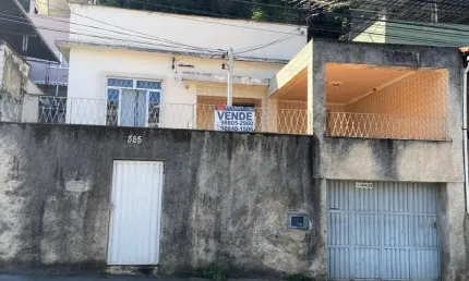 Casa com 3 quartos à venda na Rua Porto das Flores, 585, Santa Luzia, Juiz de Fora
