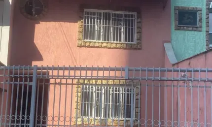 Casa com 4 quartos à venda na Rua Francisco Vaz de Magalhães, 75, Cascatinha, Juiz de Fora