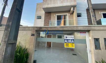 Casa com 3 quartos à venda no Costeira, Paranaguá  por R$ 650.000
