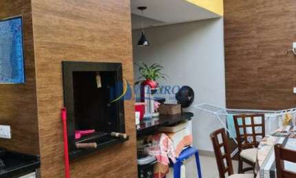 Casa com 3 quartos à venda no Eldorado, Paranaguá  por R$ 580.000