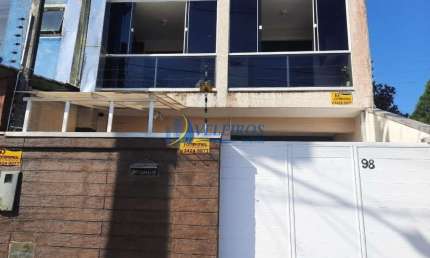 Casa com 3 quartos à venda no Jardim América, Paranaguá  por R$ 590.000