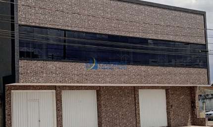Sala comercial à venda no Parque São João, Paranaguá  por R$ 2.950.000
