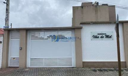 Casa em condomínio fechado com 3 quartos à venda no Costeira, Paranaguá  por R$ 650.000