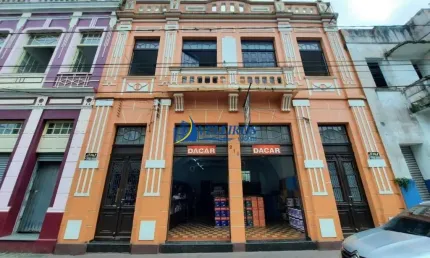 Prédio à venda no Centro Histórico, Paranaguá  por R$ 1.490.000