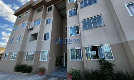 Apartamento com 3 quartos à venda no Loteamento Yamaguchi, Paranaguá  por R$ 330.000