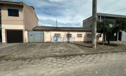 Casa com 2 quartos à venda no Eldorado, Paranaguá  por R$ 590.000