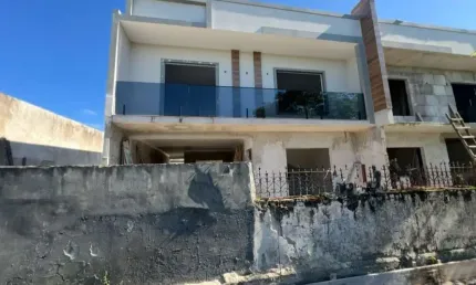 Casa à venda no Parque São João, Paranaguá  por R$ 680.000