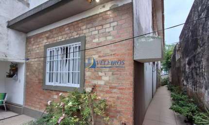 Casa com 8 quartos à venda na Serraria do Rocha, Paranaguá  por R$ 1.200.000