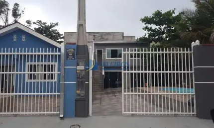 Casa com 3 quartos à venda no Perequê, Matinhos  por R$ 750.000