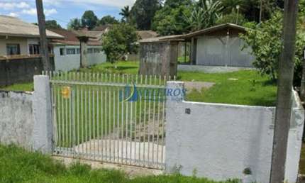 Casa à venda no Ponta da Pita, Antonina  por R$ 180.000