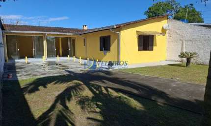Casa com 1 quarto para alugar na Vila Garcia, Paranaguá  por R$ 2.250