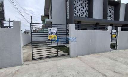 Apartamento com 1 quarto para alugar no Bockmann, Paranaguá  por R$ 2.390