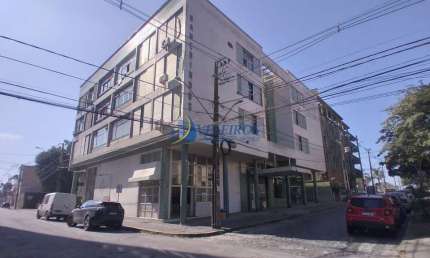 Ponto comercial para alugar no Centro, Paranaguá  por R$ 3.800
