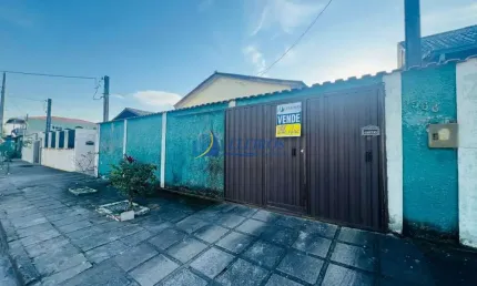 Casa com 4 quartos à venda no Correia Velho, Paranaguá  por R$ 600.000
