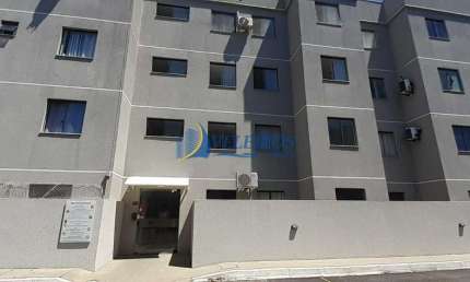 Apartamento com 2 quartos para alugar no Jardim Ouro Fino, Paranaguá  por R$ 1.050