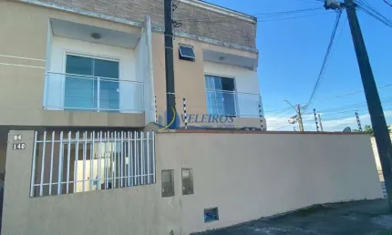 Casa à venda no Parque Agari, Paranaguá  por R$ 350.000