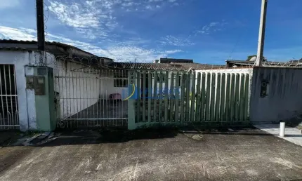 Casa com 2 quartos à venda no Conjunto Residencial Prefeito Cominese, Paranaguá  por R$ 170.000