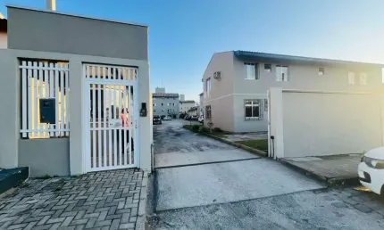 Apartamento com 2 quartos à venda na Vila Itiberê, Paranaguá  por R$ 190.000