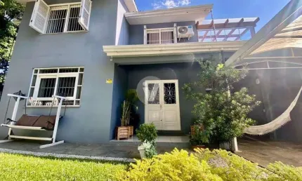Excelente casa localizada no bairro Nossa Senhora de Lourdes na cidade de Santa