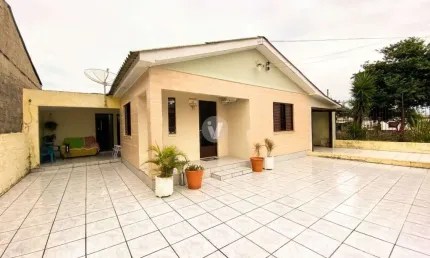 Casa com 4 quartos à venda na Rua Olmiro Pahim, 71, Urlândia, Santa Maria