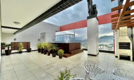Cobertura magnífica com terraço, piscina e 3 dormitórios a 5 minutos do centro.