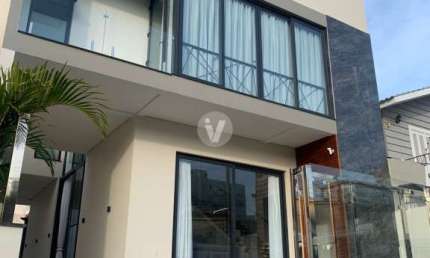Casa com 3 quartos à venda na Rua Machado de Assis, 138, Menino Jesus, Santa Maria