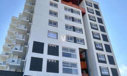 Apartamento de 2 dormitórios com localização privilegiada em Camobi.