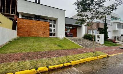 Casa em condomínio fechado com 3 quartos à venda na Rua César Trevisan, 1043, Tomazetti, Santa Maria
