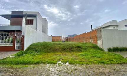 Terreno à venda na Rua Cecília Meireles, 479, Tomazetti, Santa Maria