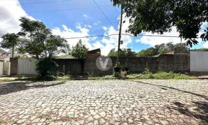 Lote com  360 m² de área à venda no PARQUE RESIDENCIAL SANTA LÚCIA!