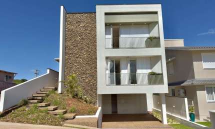 Casa em Condomínio 4 dormitórios à venda Tomazetti Santa Maria/RS