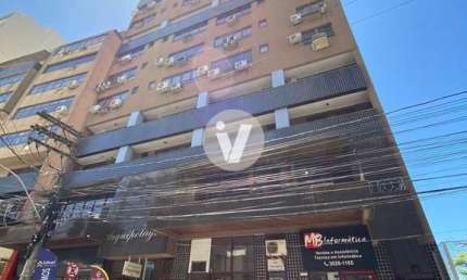 Ótima sala comercial localizada bem no centro de Santa Maria!