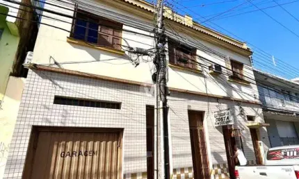 Loja comercial pra locação, na Rua Floriano Peixoto!