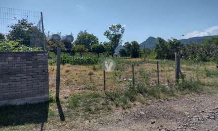 Terreno à venda na Rua Adyles Monteiro de Almeida, 001, Pé de Plátano, Santa Maria
