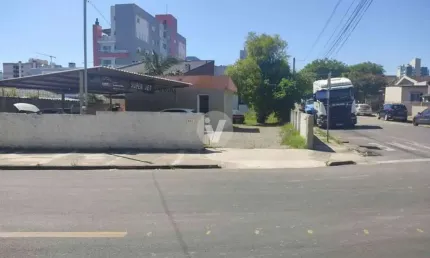 Terreno à venda na Rua Osvaldo Aranha, 621, Nossa Senhora de Lourdes, Santa Maria