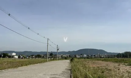 Opção de lote amplo no Loteamento Bela Vista, venha construir sua casa no bairro