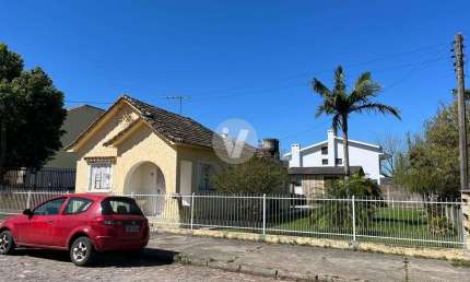 Terreno à venda na Rua Inácio Teixeira Cezar, 109, Camobi, Santa Maria