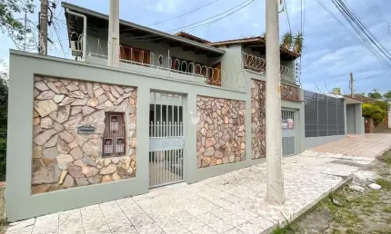 Casa com 6 quartos à venda na Rua Otávio Silvestre de Oliveira, 96, Nossa Senhora do Rosário, Santa Maria