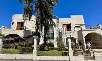 Casa com 4 quartos à venda na Rua Becker Pinto, 208, Menino Jesus, Santa Maria