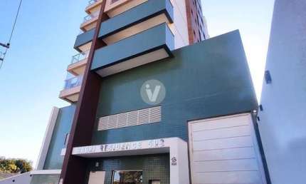 Apartamento 2 dormitórios com suíte e 2 vagas de garagem.