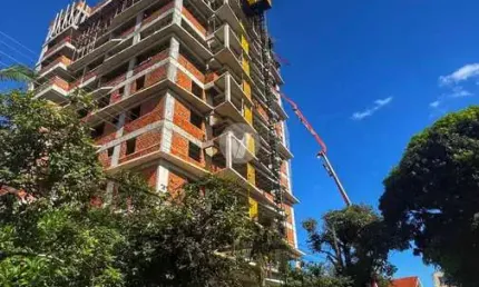 Apto 3 Dorm, 2 Suites, 3 vagas de garagem e infra-estrutura completa, Entrega fi