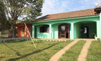 CASA COM 3 DORMITÓRIOS - EM FRENTE AO TERRAS DE SANTORINI