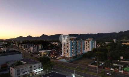 No coração de Camobi. Perto de tudo para você e sua família. Terraço no último p