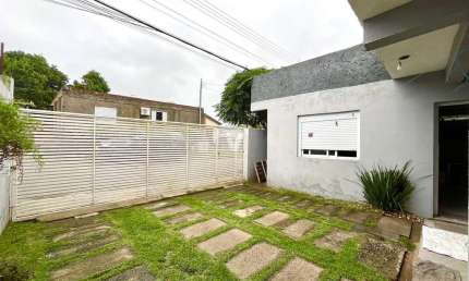 Casa com 2 quartos à venda na Rua dos Abacateiros, 84, Juscelino Kubitschek, Santa Maria