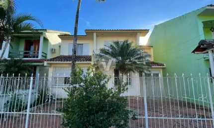 Casa com 3 quartos à venda na Rua Norberto Hoppe, 65, Camobi, Santa Maria