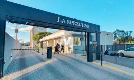 Apartamento em condomínio fechado com uma ótima Infraestrutura