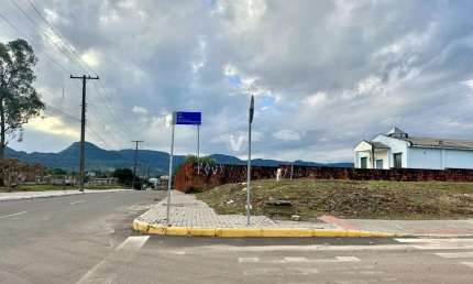 Terreno à venda na Rua Egeu, São José, Santa Maria