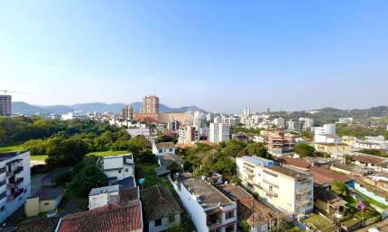 Apartamento com 3 quartos para alugar na Rua General Neto, 551, Centro, Santa Maria